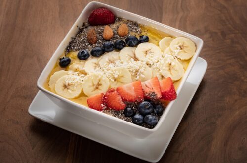 entdecken sie unsere leckeren und gesunden smoothie bowls, perfekt für einen energiereichen start in den tag oder als erfrischender snack zwischendurch.